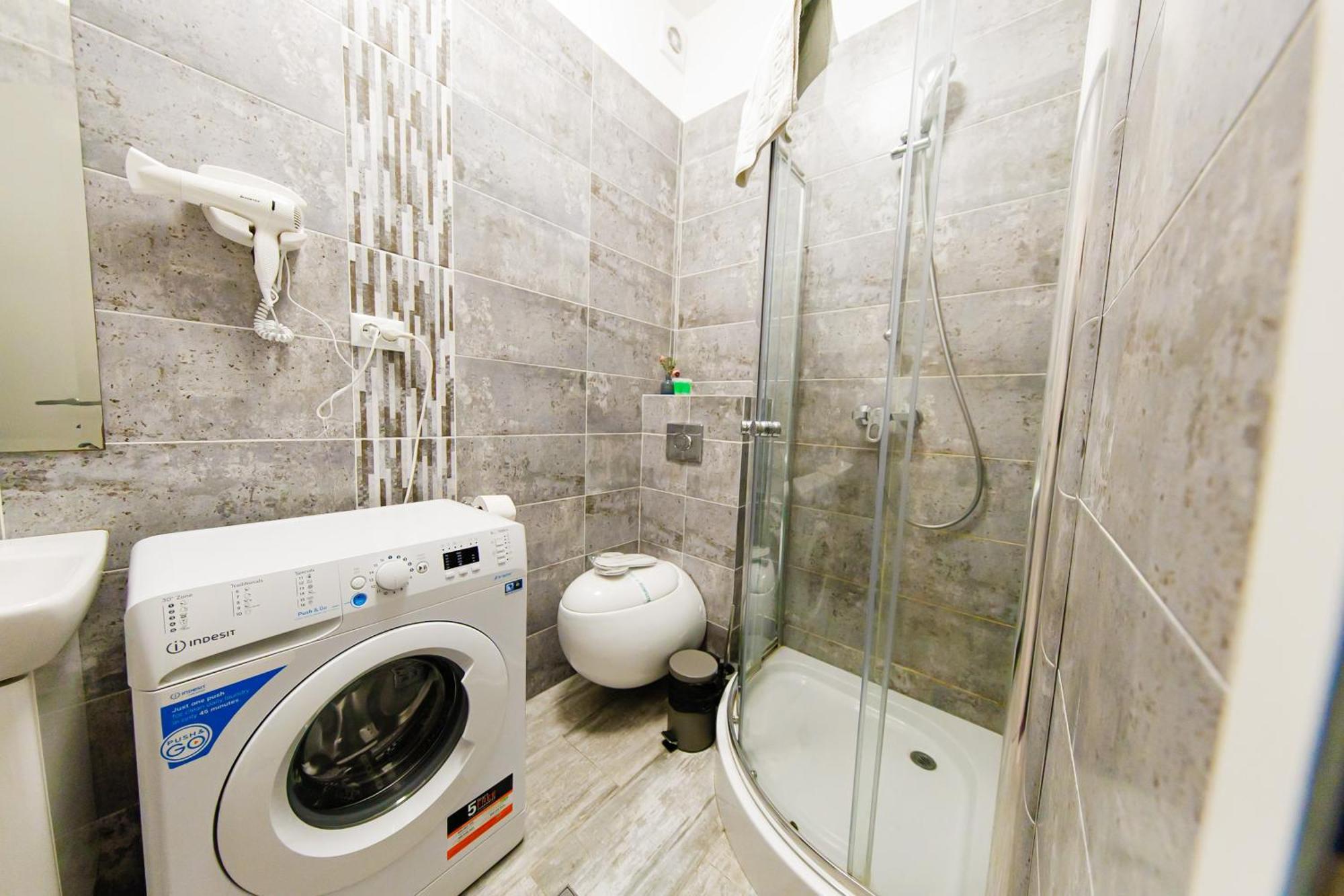 17 Zimbrului Residence At Lazar Towers Palas Iasi Exterior photo